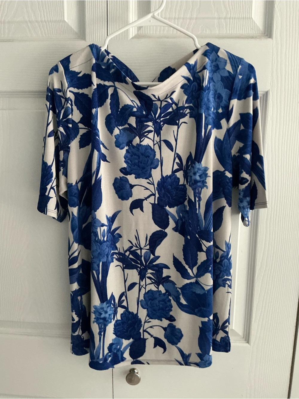 Blue Floral Short Sleeve Tee - Women's Relaxed Fit